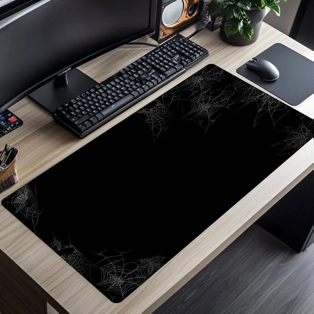 Abstract Black White Mouse Pad - Desk Setup With Laptop recension och pris