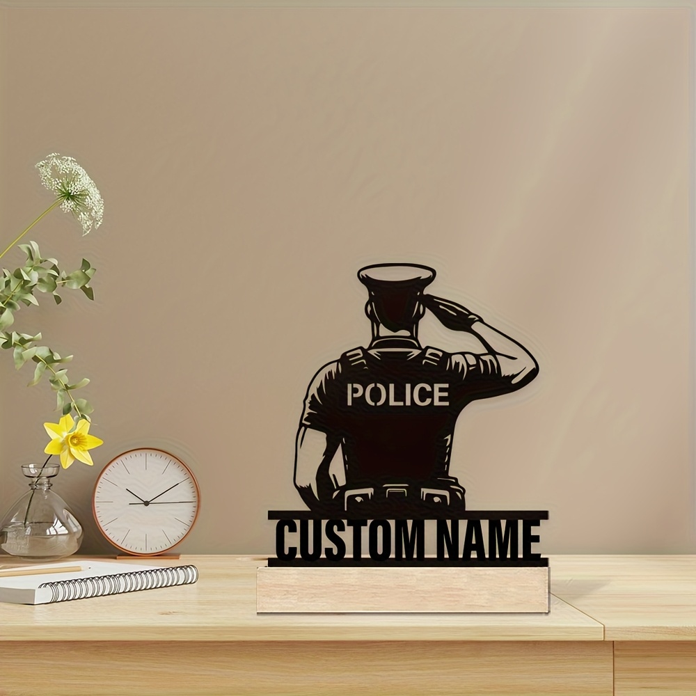 Personalized Metal Police Badg - Desk Setup Modern recension och pris