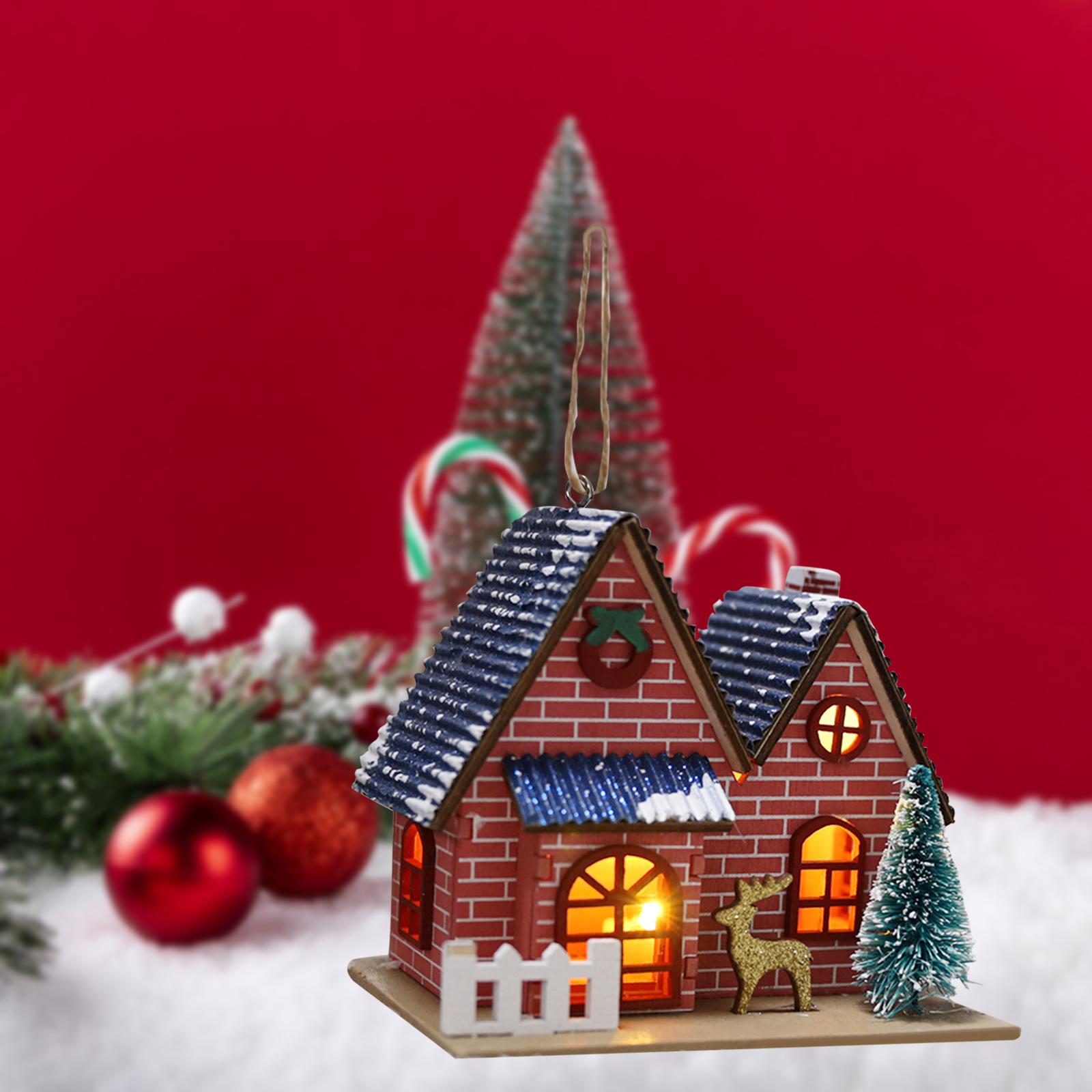 Small Christmas Village House  - Desk Setup Kids recension och pris
